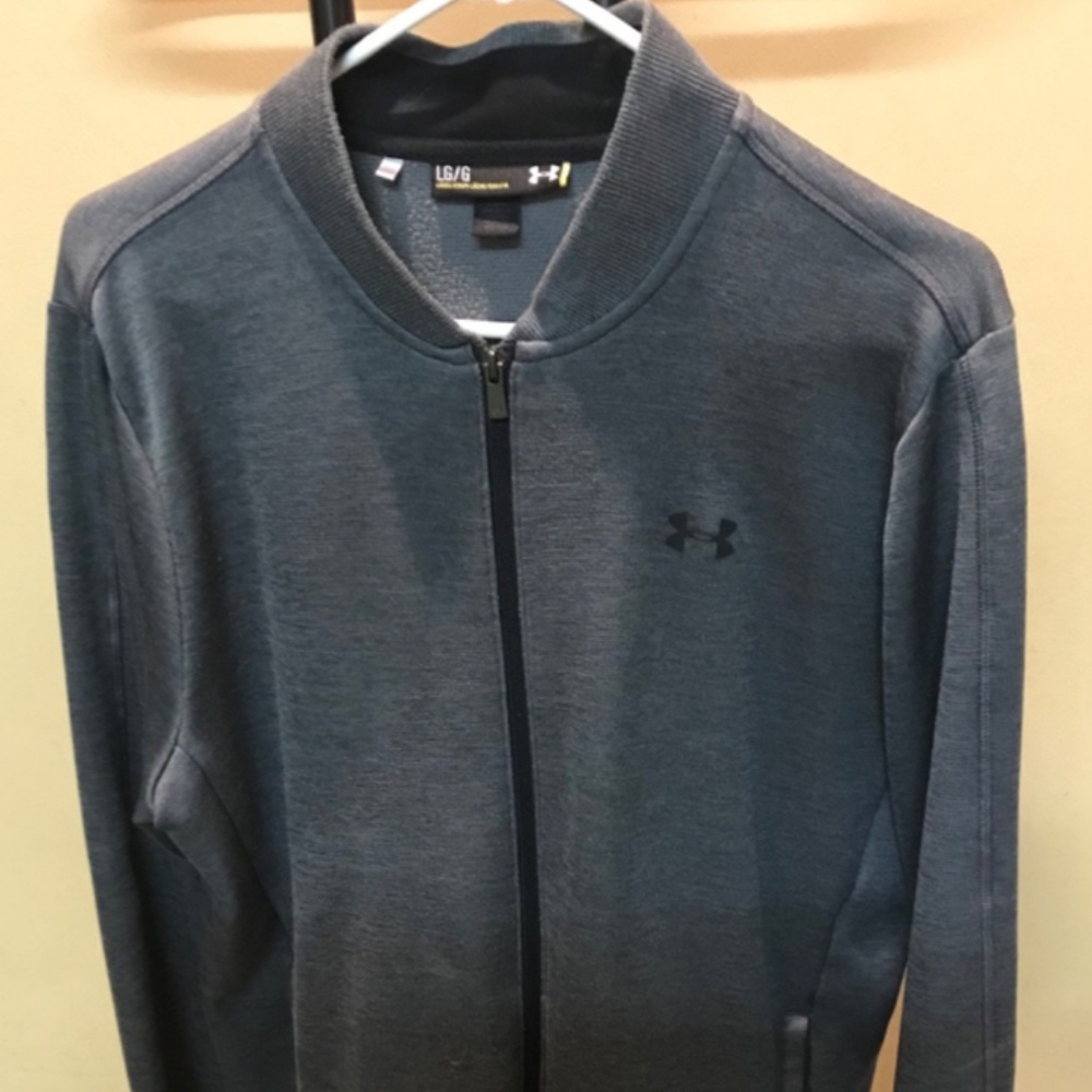 Under Armor Storm - Full Zip Grey Fleece Jacket - Large- with side Pockets